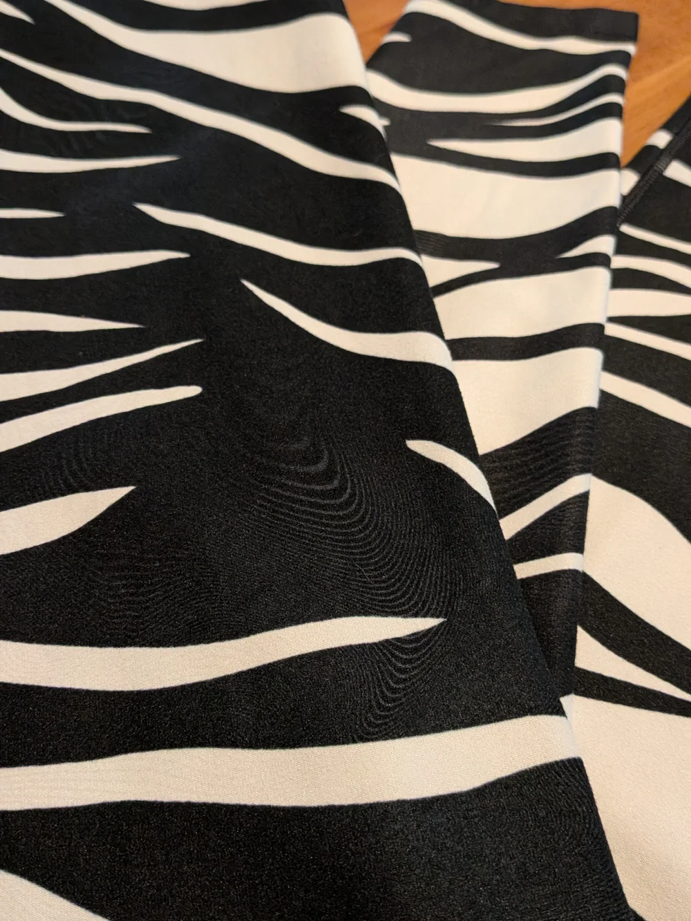 WITH: Wear It To Heart Zebra Print Leggings - Size Small - Excellent Condition